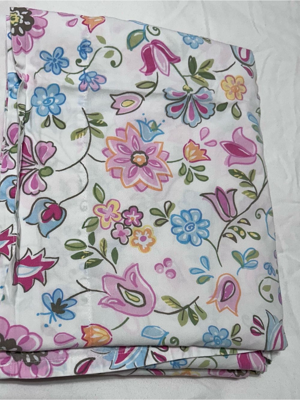 Rare Pottery Barn Kids twin flat pastel floral 100% cotton. Made in USA